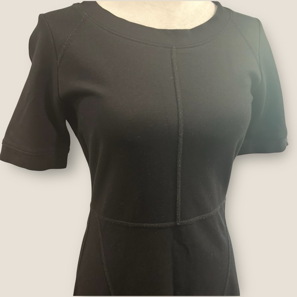 Athleta Black Fit & Flare Dress XS Short Sleeve Stretchy Everyday Classic - Picture 5 of 8
